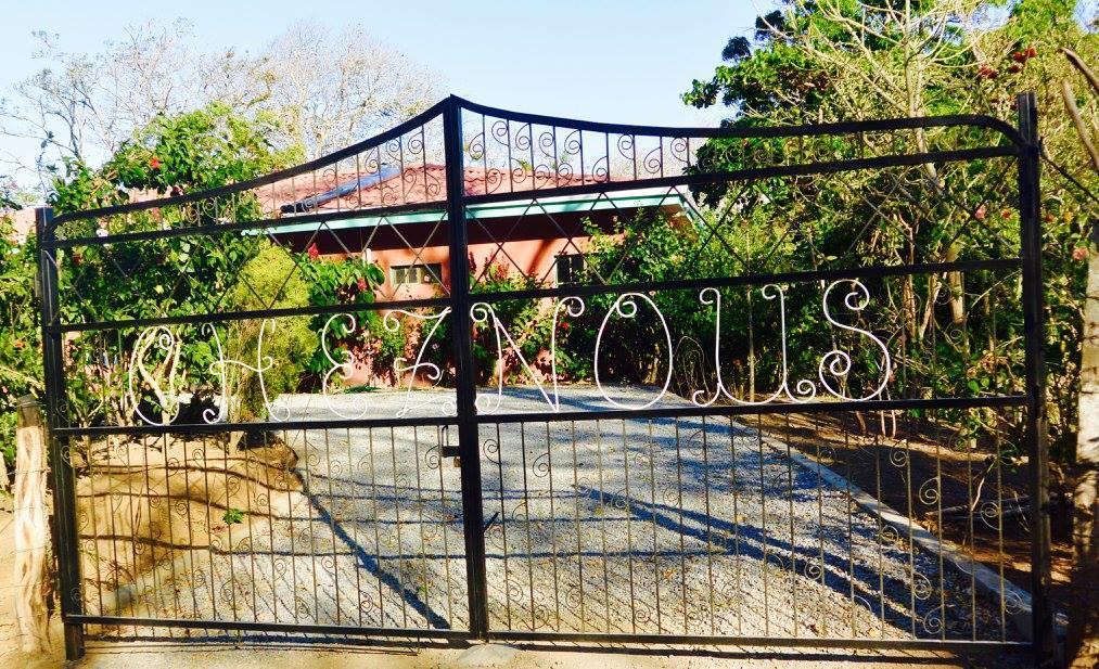 سان خوان ديل سور Chez Nous Bed & Breakfast المظهر الخارجي الصورة