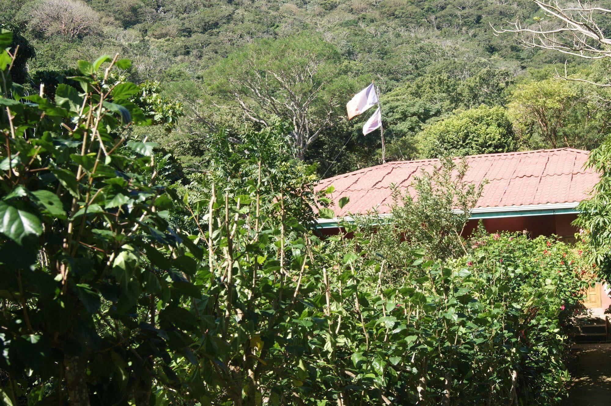 سان خوان ديل سور Chez Nous Bed & Breakfast المظهر الخارجي الصورة